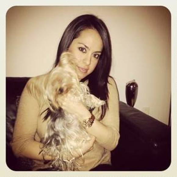 Meet your Posher, Selene - Picture 1 of 1